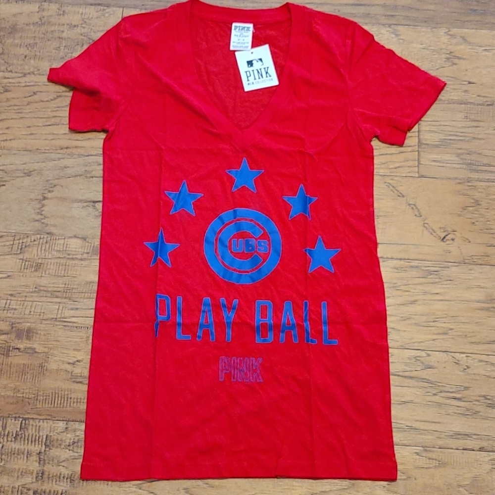 PINK Chicago Cubs Tshirt